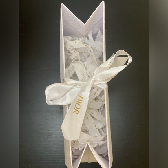DIOR Small Shopping Bag With Ribbon Closure - Picture 5 of 9